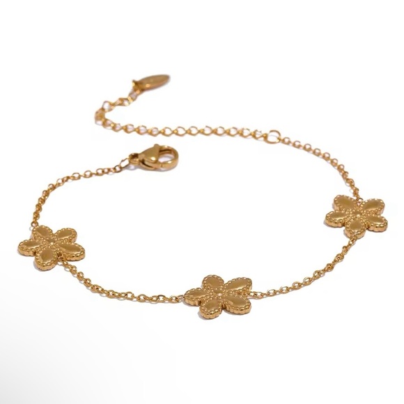 18k Gold Flower Chain Bracelet Bangle Stainless Steel Bracelet - Picture 1 of 6